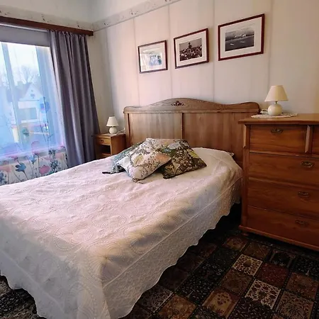 Apartment Esplanaadi 25 *