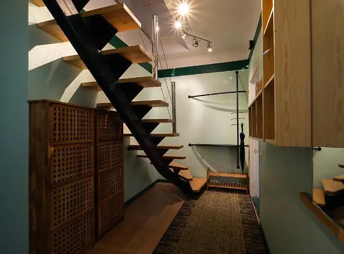 Esplanaadi 25 아파트