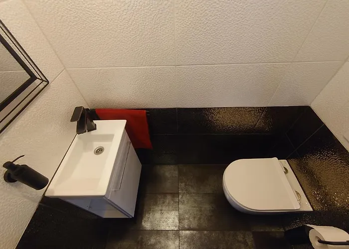 Esplanaadi 25 * 페르누