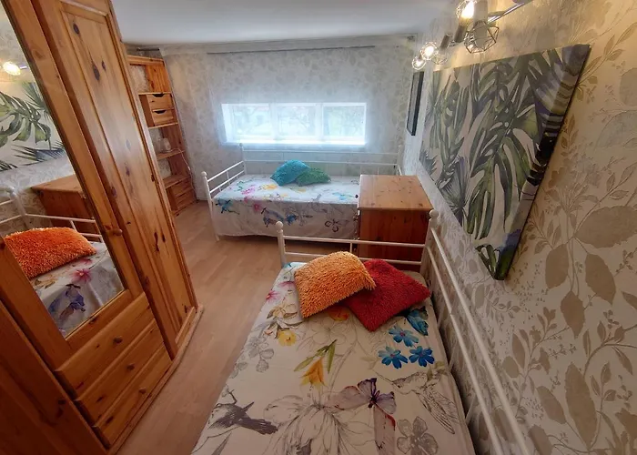 Esplanaadi 25 페르누