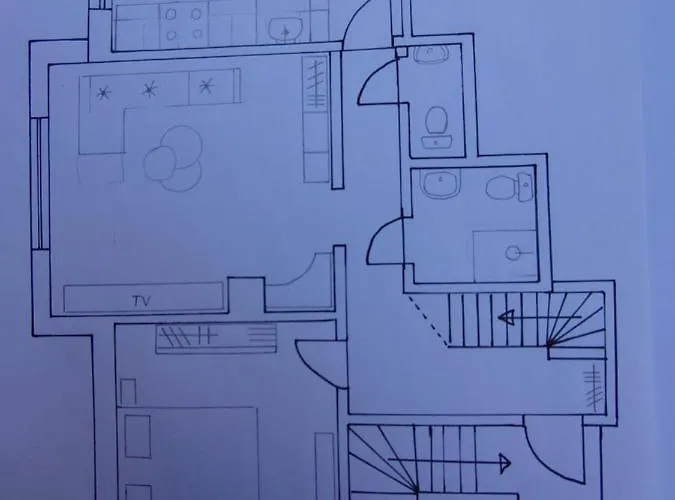 Esplanaadi 25 아파트